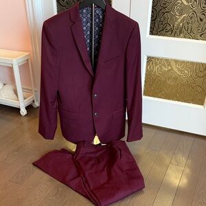 Men's Burgundy Suit Jacket & Trousers - Classic Two-Button Blazer